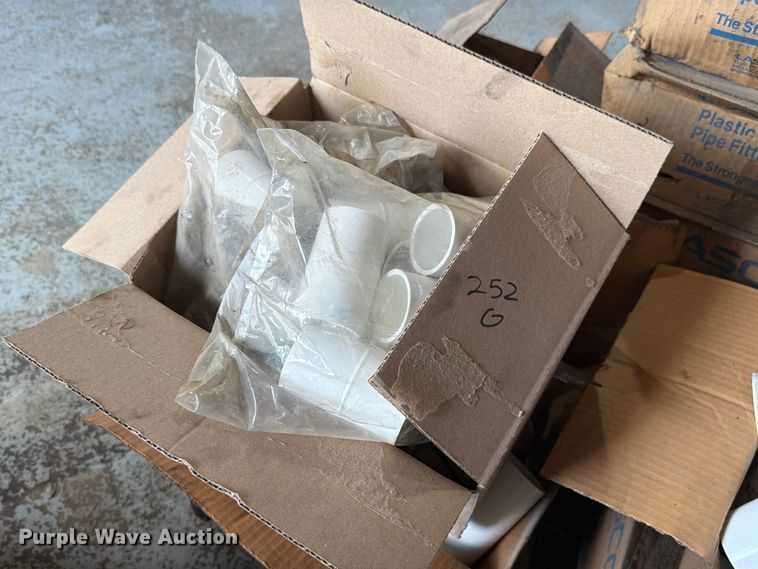 image for item EX4552 PVC pipe fittings