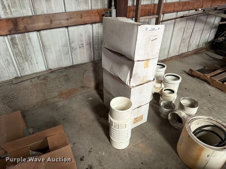 image for item EX4556 Pipe fittings