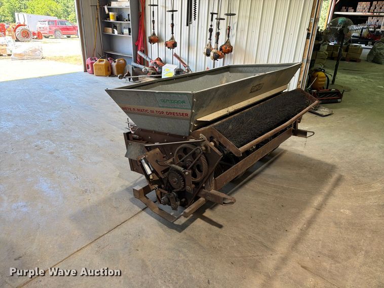 image for item EX4560 Mete-R-Martin III F12D top dresser