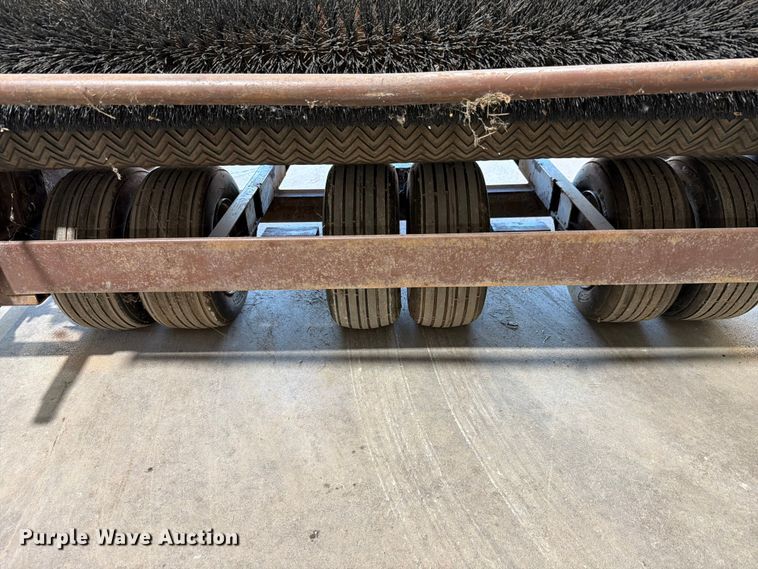 image for item EX4560 Mete-R-Martin III F12D top dresser