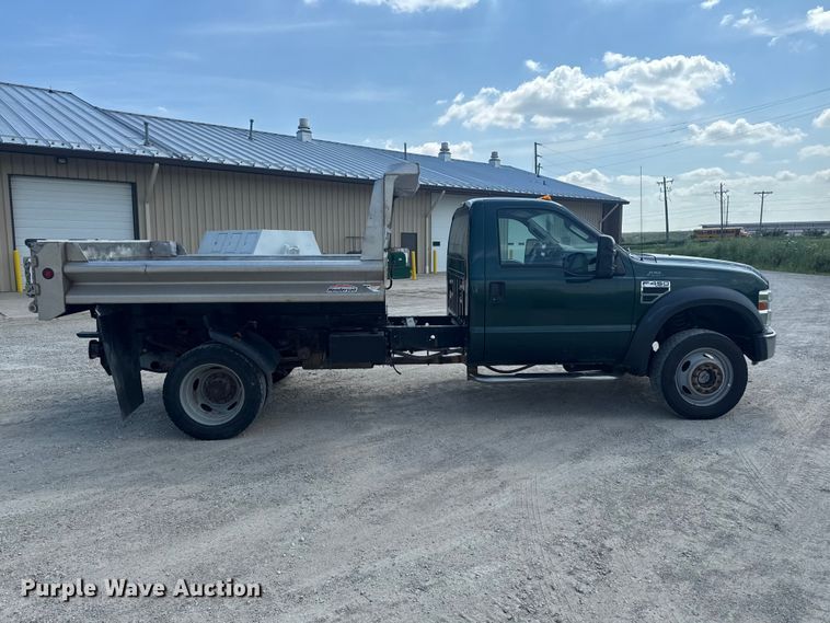 image for item FB5761 2009 Ford F450 Super Duty dump truck
