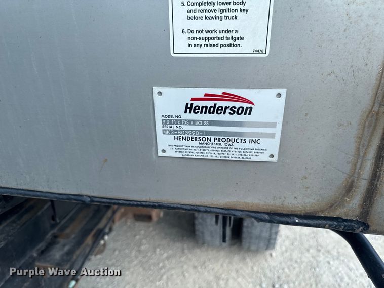 image for item FB5761 2009 Ford F450 Super Duty dump truck