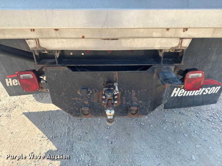 image for item FB5761 2009 Ford F450 Super Duty dump truck