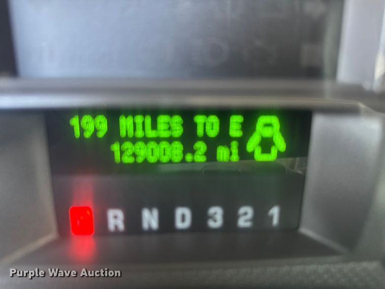 image for item FB5761 2009 Ford F450 Super Duty dump truck