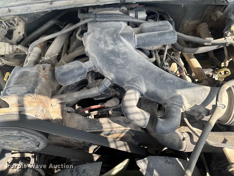 image for item FB5761 2009 Ford F450 Super Duty dump truck