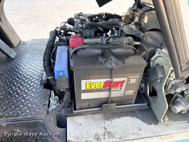 image for item FB8264 2018 UniCarriers CFS40 forklift