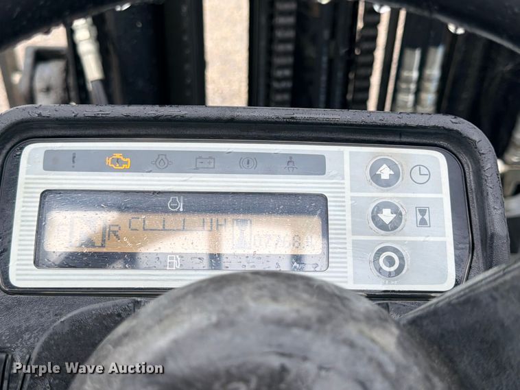 image for item FB8266 Nissan 50 forklift