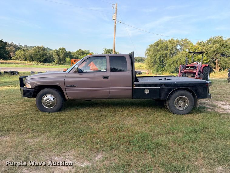 image for item FB8282 1997 Dodge Ram 3500 Ext. Cab flatbed pickup truck