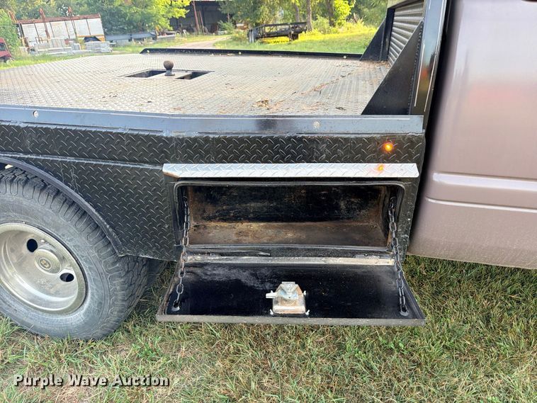 image for item FB8282 1997 Dodge Ram 3500 Ext. Cab flatbed pickup truck