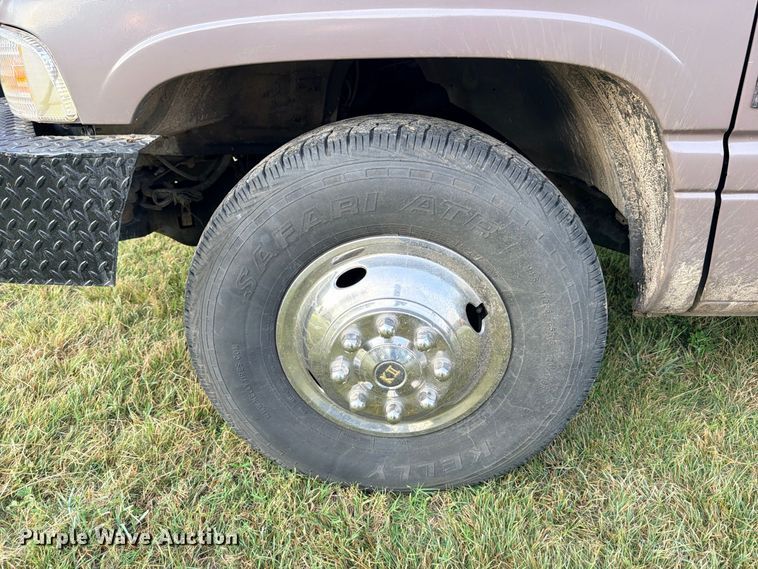 image for item FB8282 1997 Dodge Ram 3500 Ext. Cab flatbed pickup truck