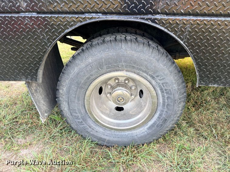 image for item FB8282 1997 Dodge Ram 3500 Ext. Cab flatbed pickup truck