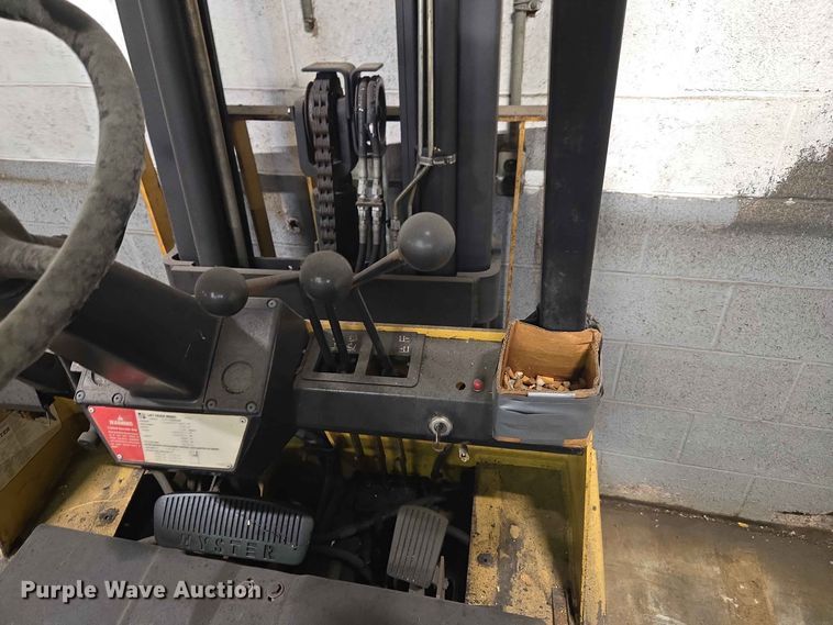 image for item FC0966 Hyster S40XL forklift