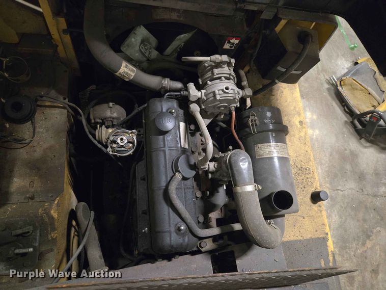 image for item FC0966 Hyster S40XL forklift