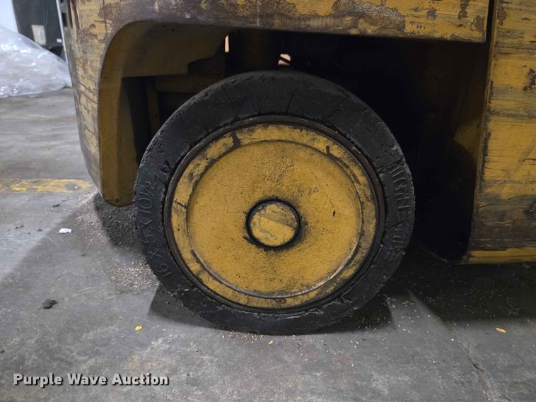image for item FC0966 Hyster S40XL forklift