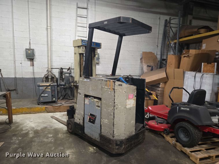 image for item FC0967 Crown 308RCTT-S forklift