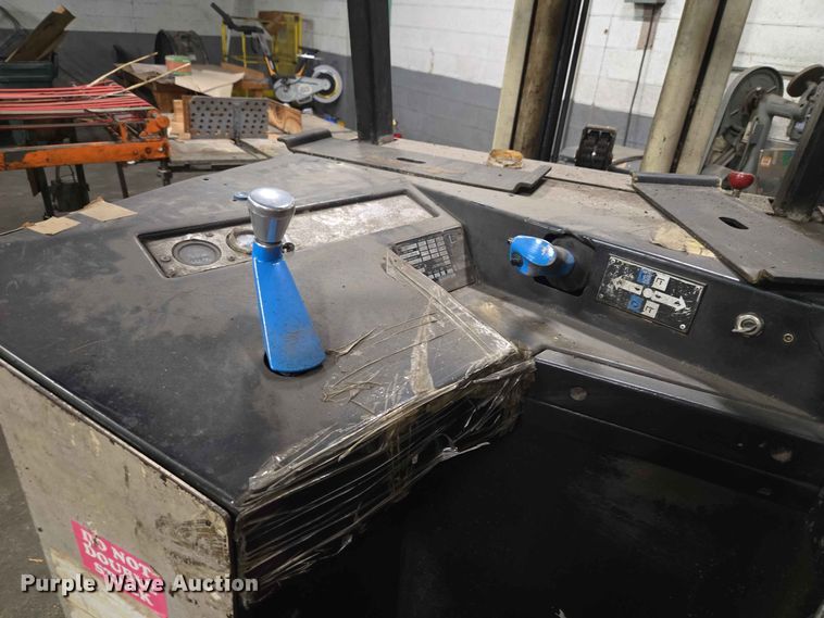 image for item FC0967 Crown 308RCTT-S forklift