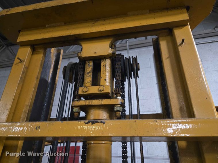 image for item FC0969 BIG JOE SSC 30-154 order picker