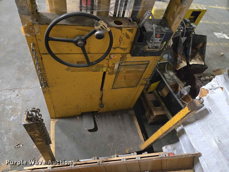 image for item FC0969 BIG JOE SSC 30-154 order picker