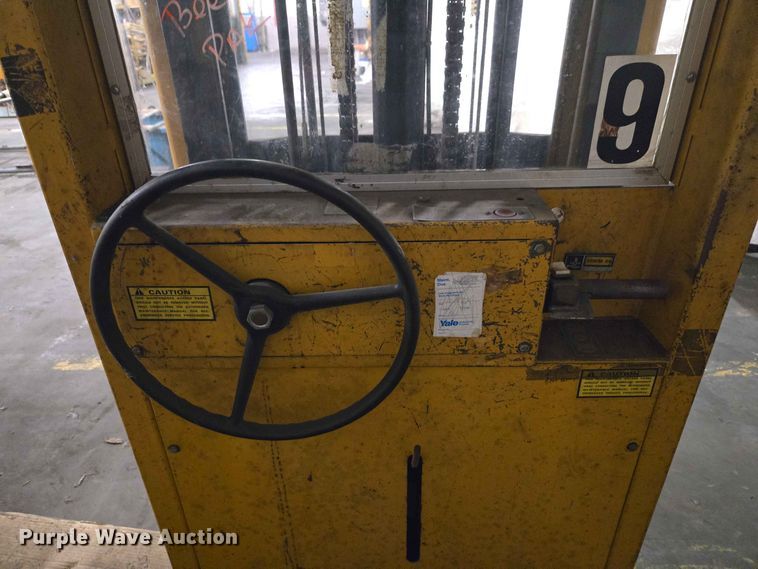 image for item FC0970 BIG JOE SSCM 20-130 order picker