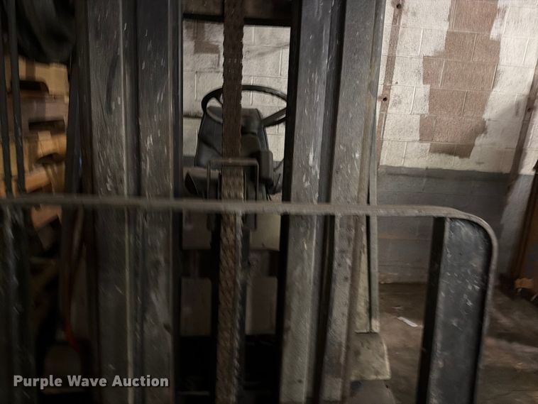 image for item FC0971 forklift