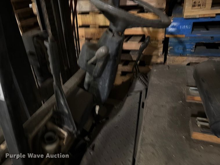 image for item FC0971 forklift