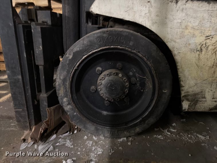 image for item FC0971 forklift