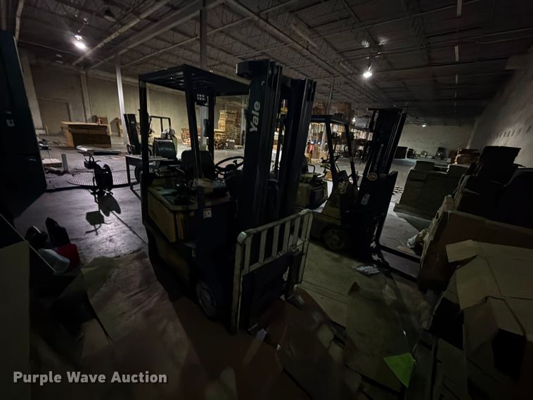 image for item FC0977 Yale GLC030AFNUAE08Z forklift