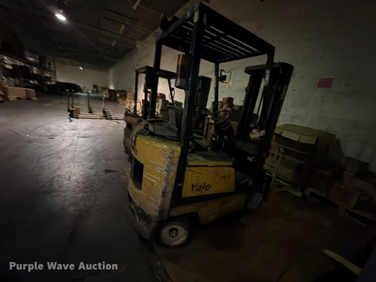 image for item FC0977 Yale GLC030AFNUAE08Z forklift