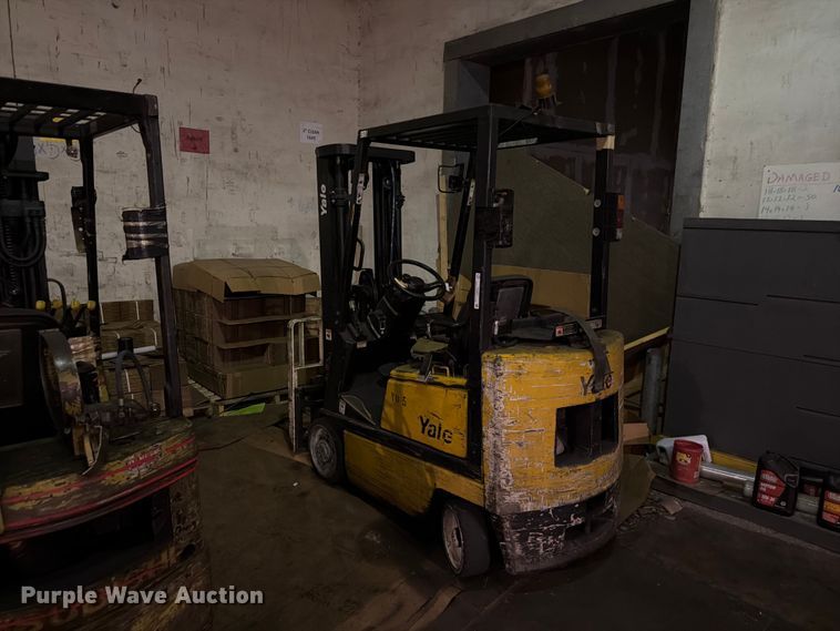 image for item FC0977 Yale GLC030AFNUAE08Z forklift