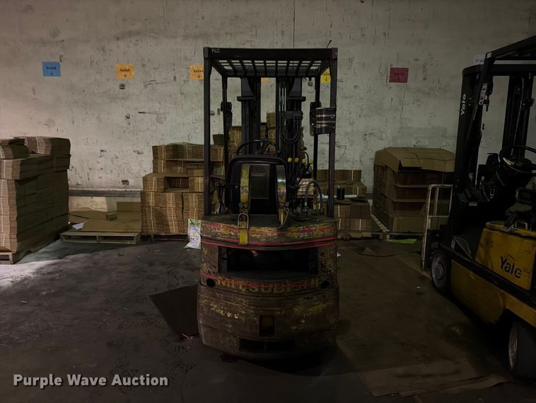 image for item FC0978 Mitsubishi FFC15 forklift