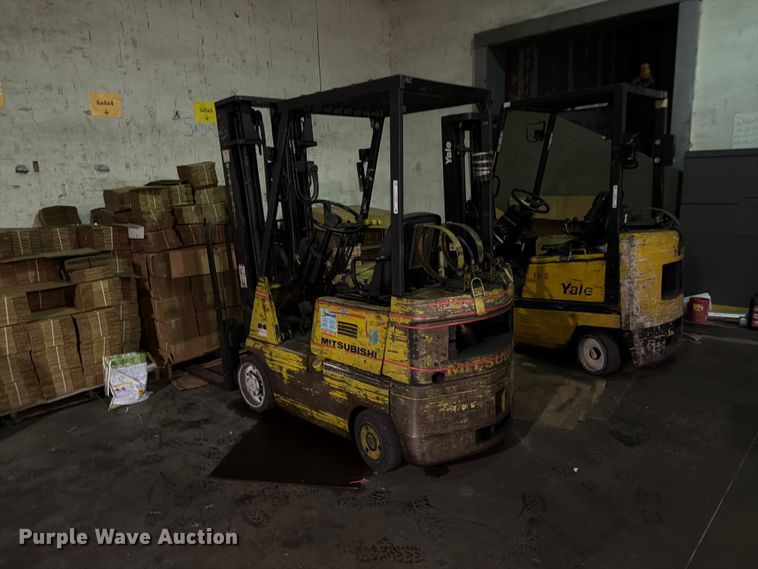 image for item FC0978 Mitsubishi FFC15 forklift