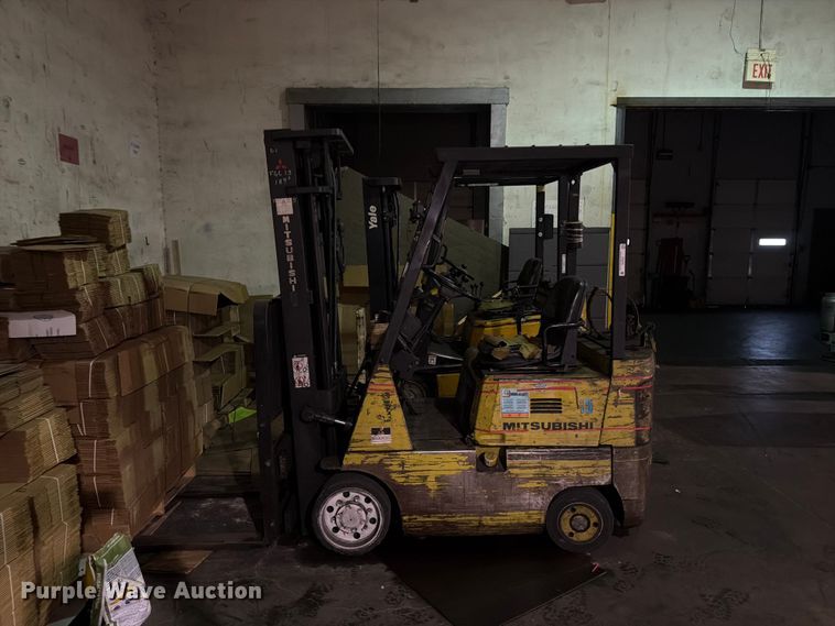 image for item FC0978 Mitsubishi FFC15 forklift