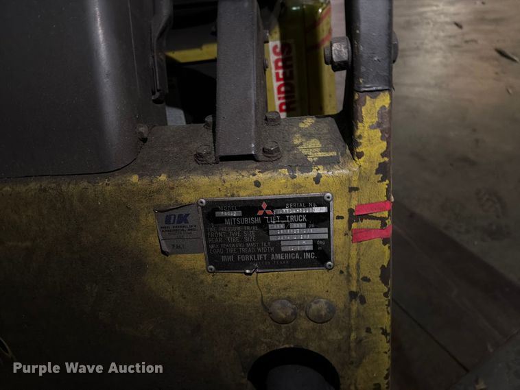 image for item FC0978 Mitsubishi FFC15 forklift