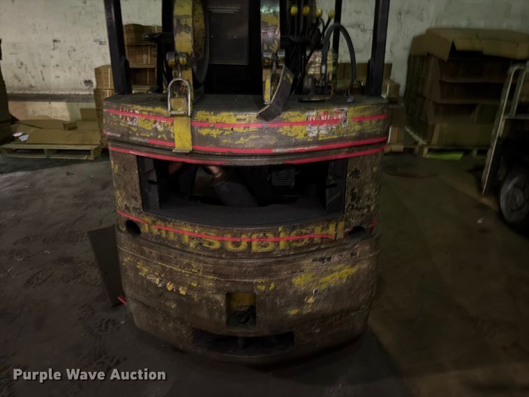image for item FC0978 Mitsubishi FFC15 forklift