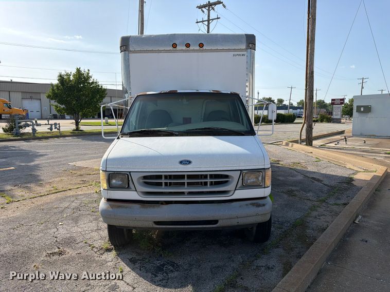 image for item FC0981 1997 Ford E350 box truck