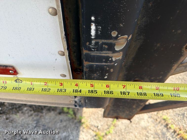 image for item FC0981 1997 Ford E350 box truck