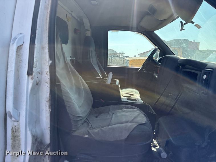 image for item FC1621 2005 Chevrolet C4500 utility / service truck