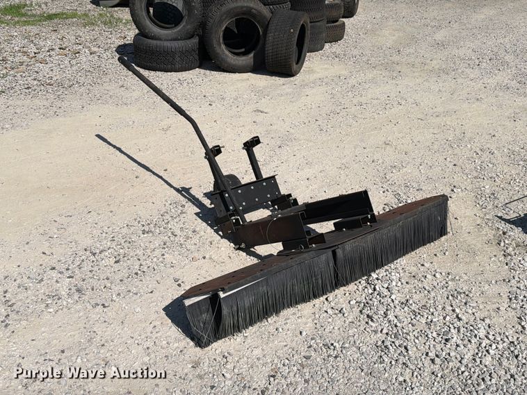 image for item FC1835 Lawn equipment
