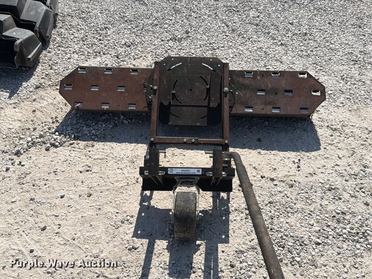 image for item FC1835 Lawn equipment