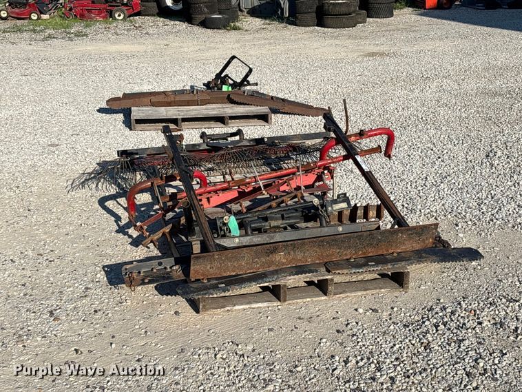 image for item FC1835 Lawn equipment