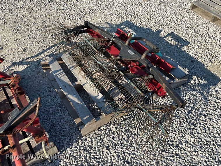 image for item FC1835 Lawn equipment