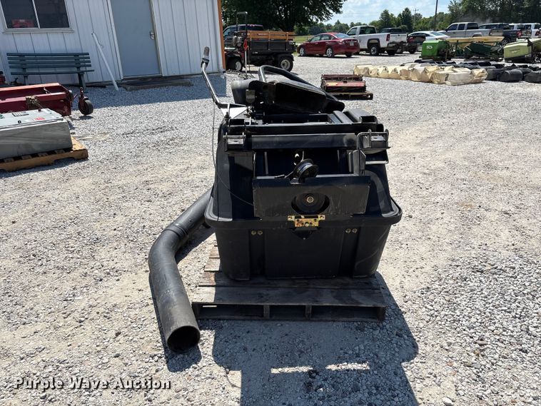 image for item FC1835 Lawn equipment
