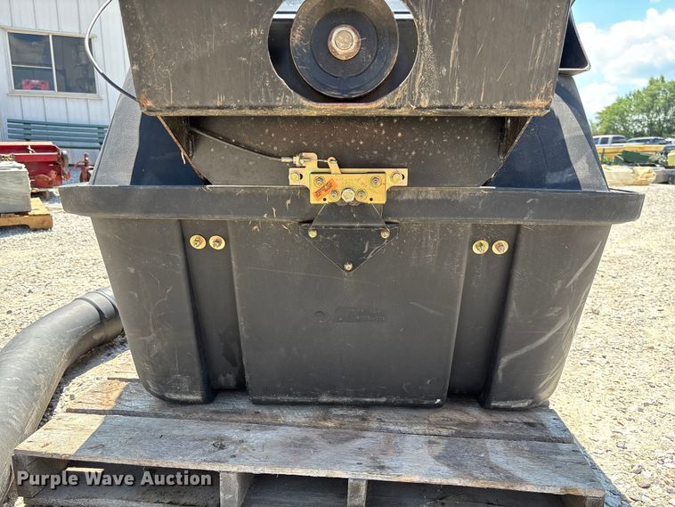 image for item FC1835 Lawn equipment