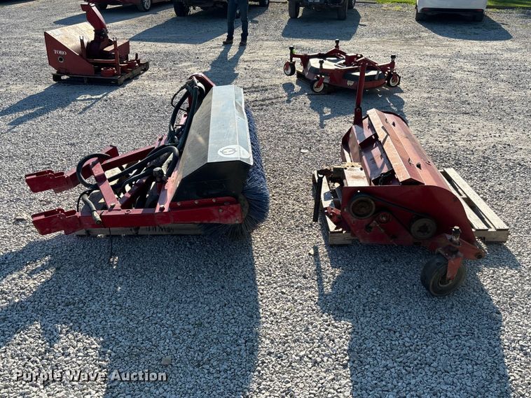 image for item FC1836 Lawn equipment