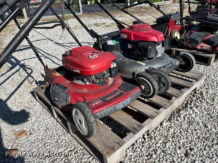 image for item FC1837 (15) lawn mowers