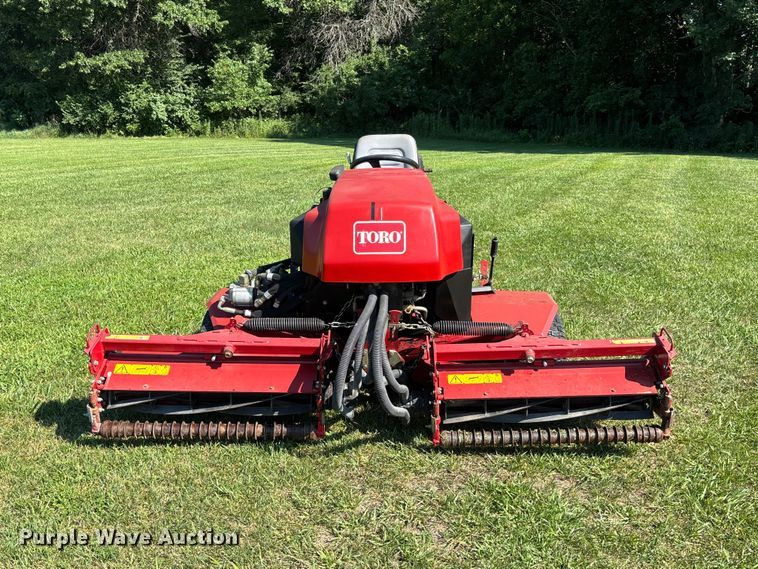 image for item FC1839 Toro Reelmaster 2600-D reel mower