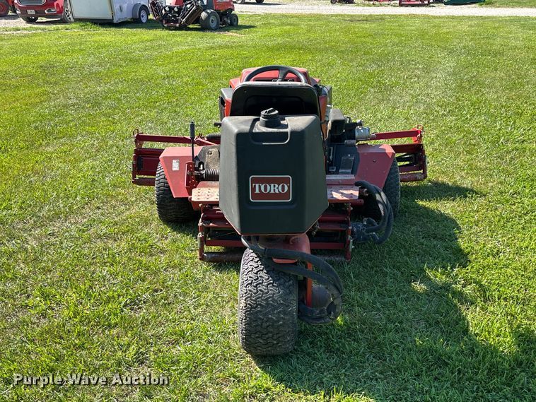 image for item FC1839 Toro Reelmaster 2600-D reel mower