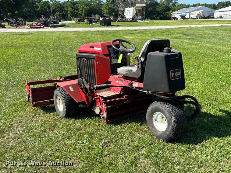 image for item FC1839 Toro Reelmaster 2600-D reel mower
