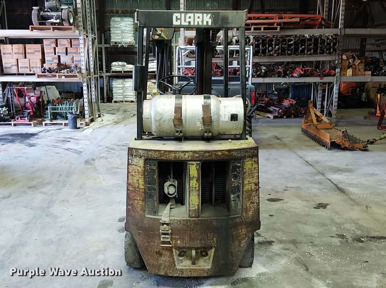 image for item FC1848 Clark GCS25 forklift