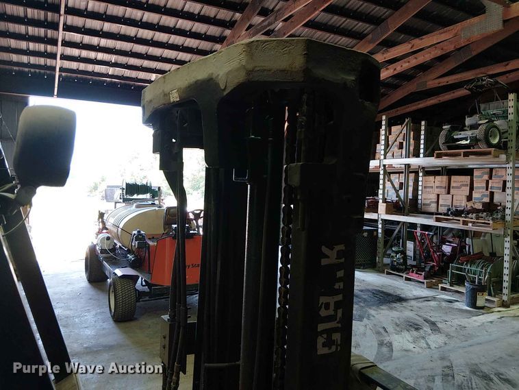 image for item FC1848 Clark GCS25 forklift